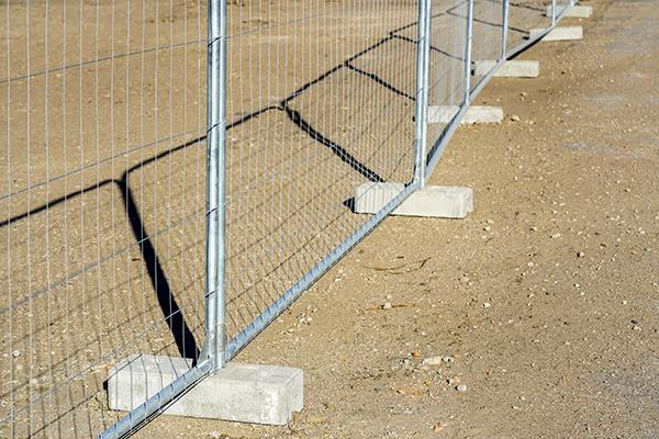 Fence Rental Tinley Park workers